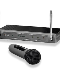 TOA Four-Channel UHF Wireless Handheld Microphone System